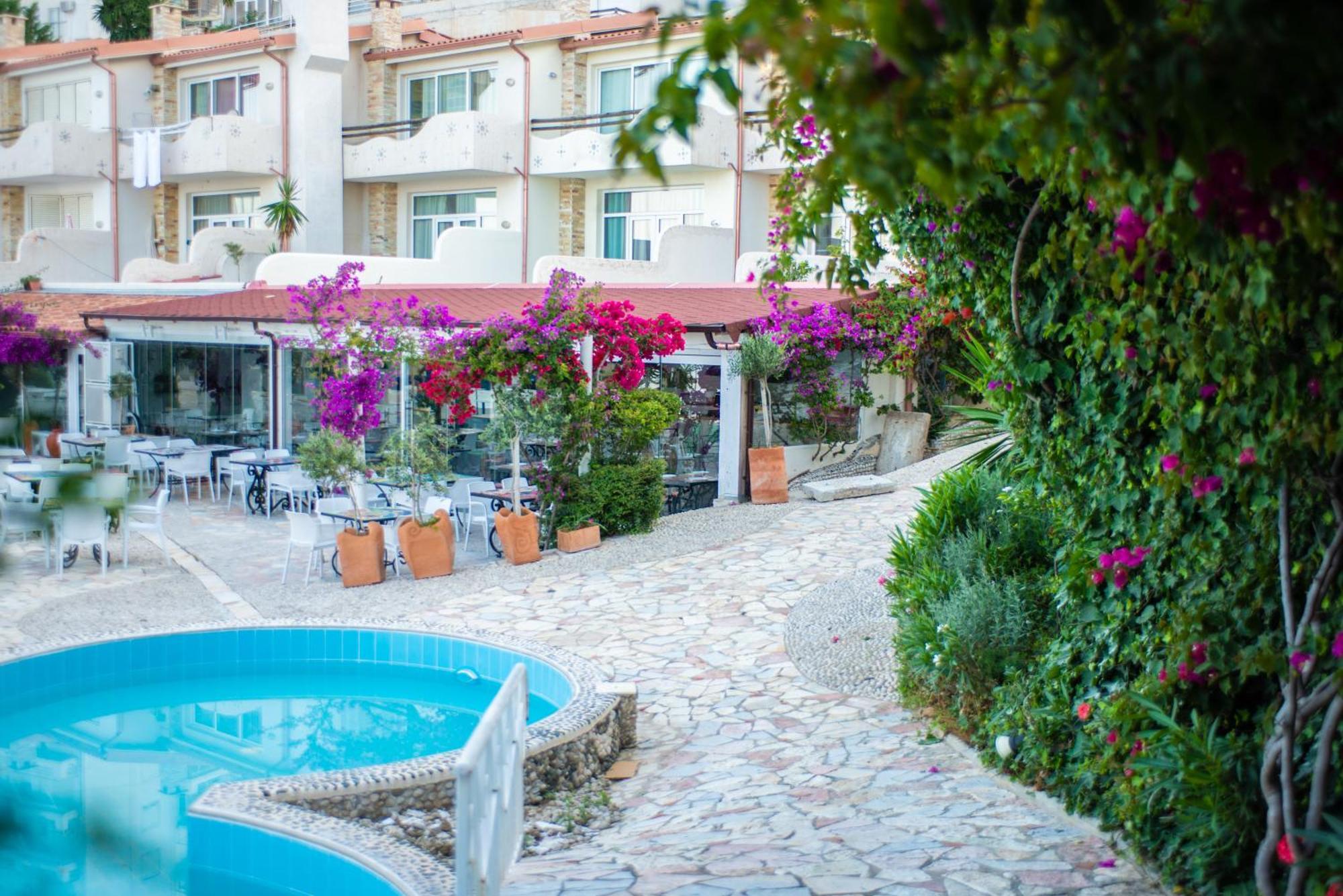 Bougainville Bay Apartment Sarande