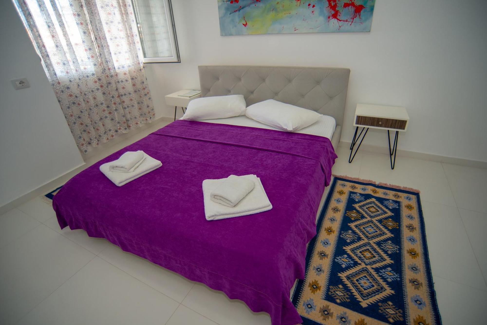Bougainville Bay Apartment